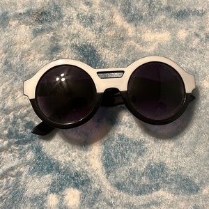 Queen Nicki Minaj sunglasses